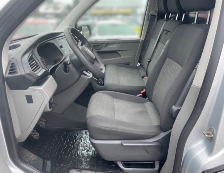 Volkswagen Transporter Skříň 2,0 l 81 kw