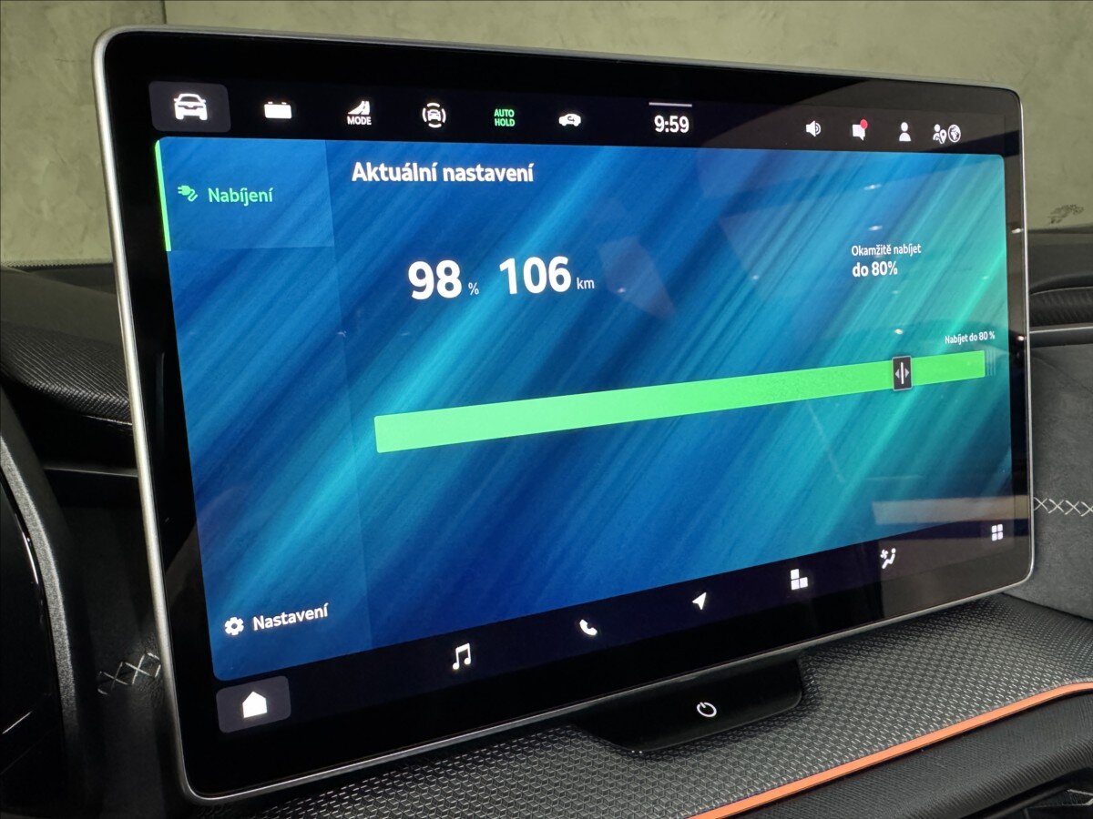 Škoda Kodiaq SUV / Terénní 1,5 l 150 kw