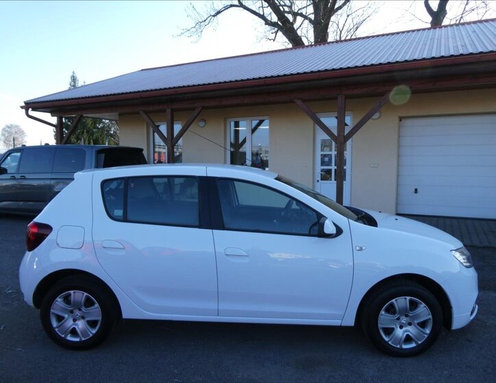 Dacia Sandero 12