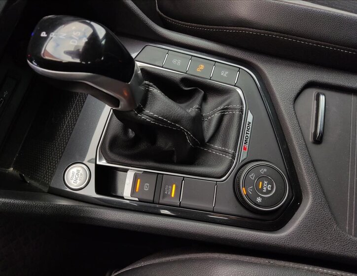 Volkswagen Tiguan SUV / Terénní 2,0 l 110 kw