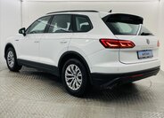 Volkswagen Touareg SUV / Terénní 3,0 l 170 kw