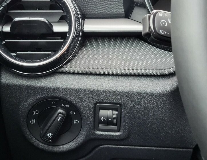 Škoda Fabia Hatchback 999,0 85 kw