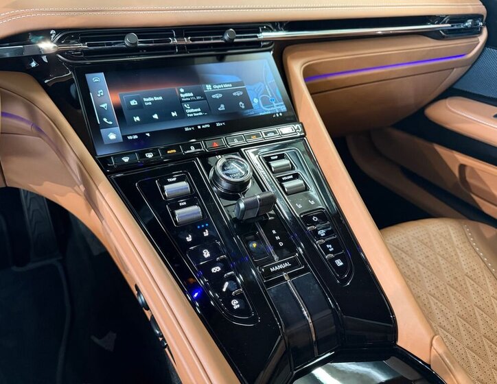 Aston Martin Ostatní Kupé 4,0 l 500 kw