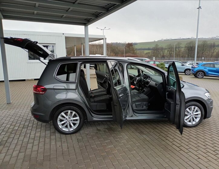 Volkswagen Touran MPV 2,0 l 110 kw