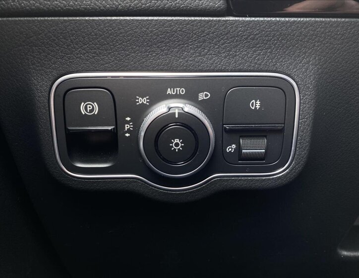 Mercedes-Benz GLA SUV 2,0 l 85 kw