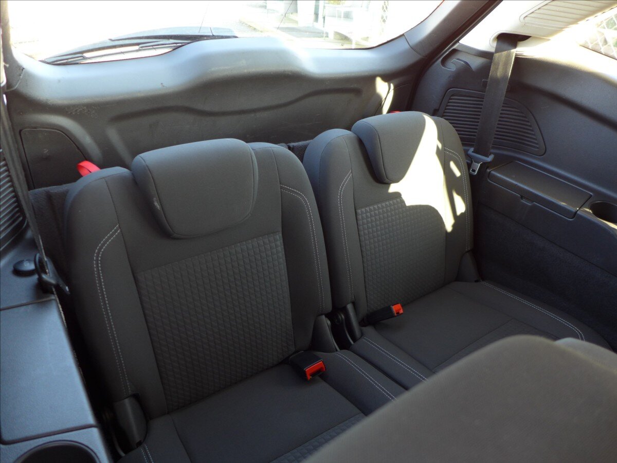 Ford Grand C-MAX Kombi 1,5 l 88 kw