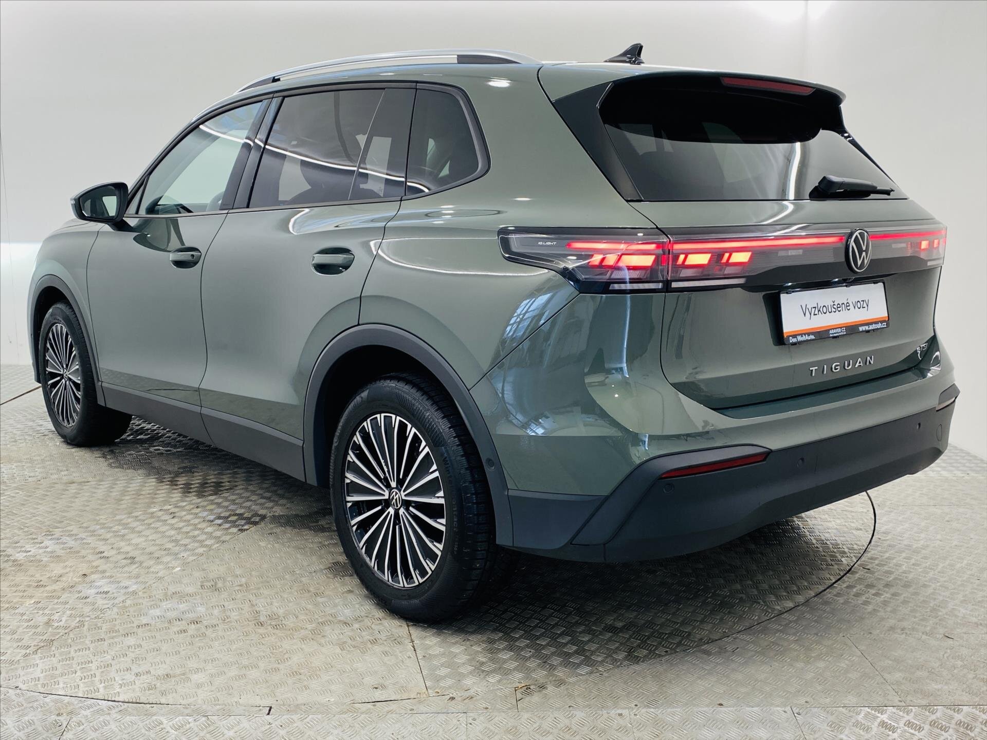 Volkswagen Tiguan SUV / Terénní 1,5 l 110 kw