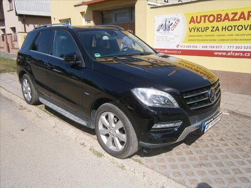 Mercedes-Benz Třídy M Kombi 3,0 l 190 kw
