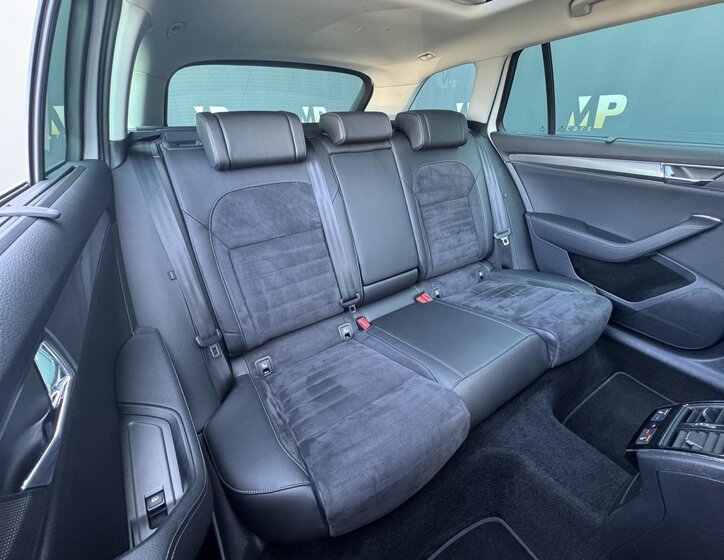 Škoda Superb Kombi 2,0 l 200 kw