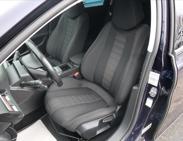 Peugeot 308 Kombi 2,0 l 110 kw