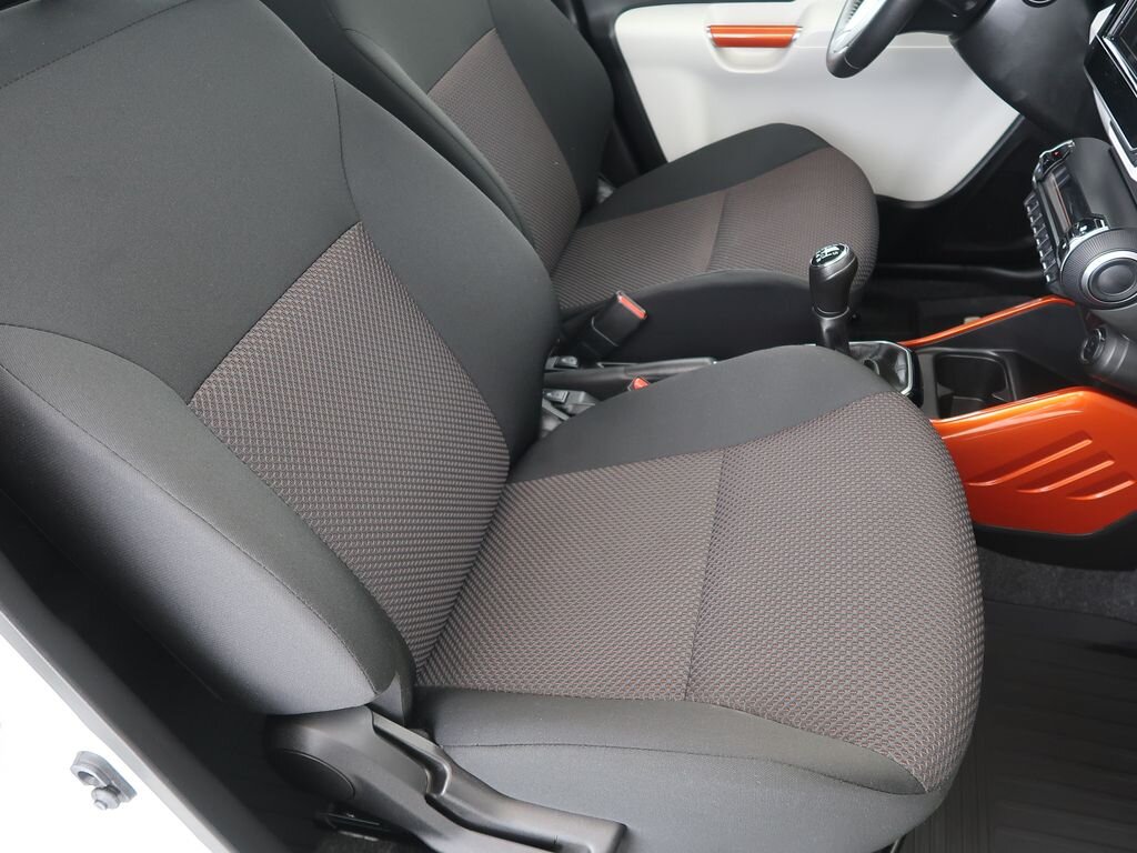 Suzuki Ignis SUV 1,2 l 66 kw