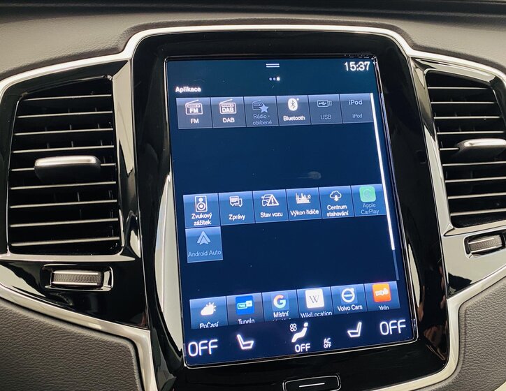 Volvo XC90 SUV / Terénní 2,0 l 173 kw