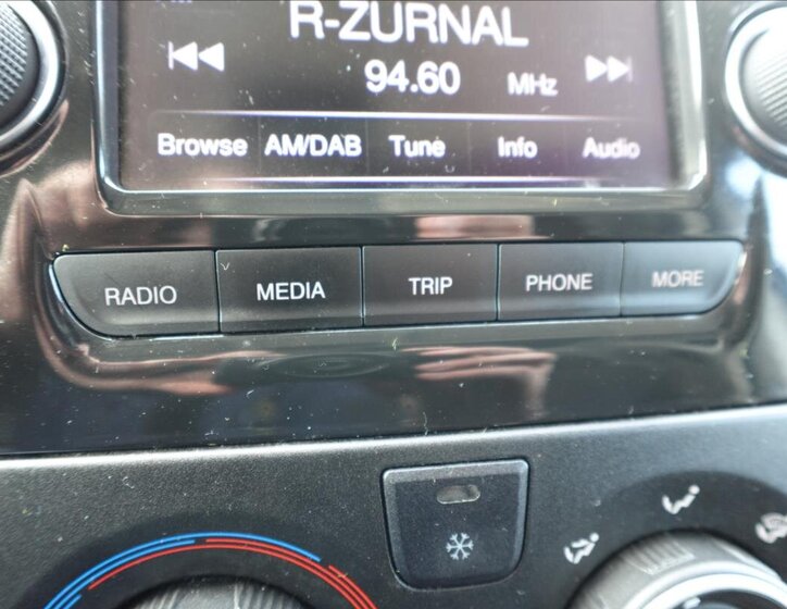 Opel Movano Valník 2,2 l 121 kw