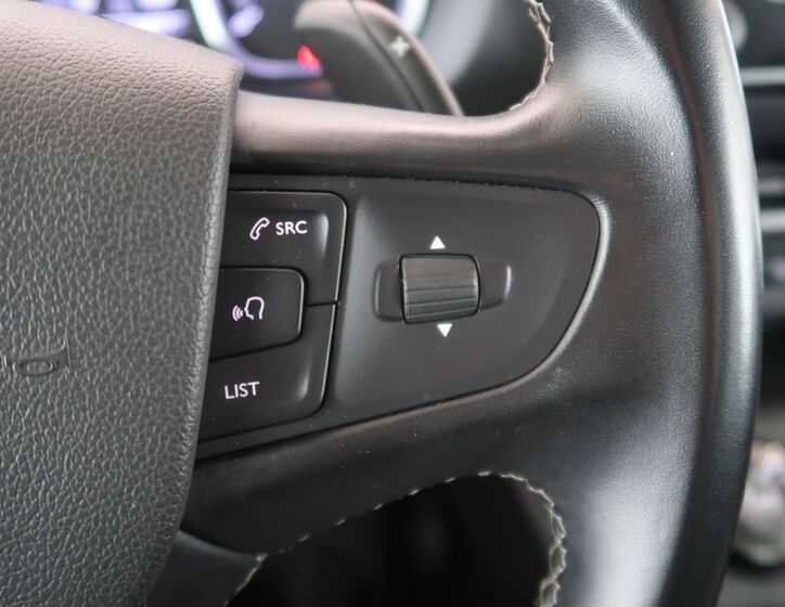 Peugeot Traveller 25