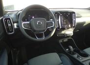 Volvo XC40 5