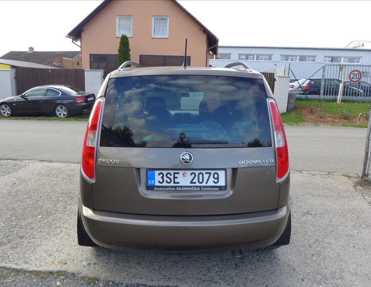Škoda Roomster 7