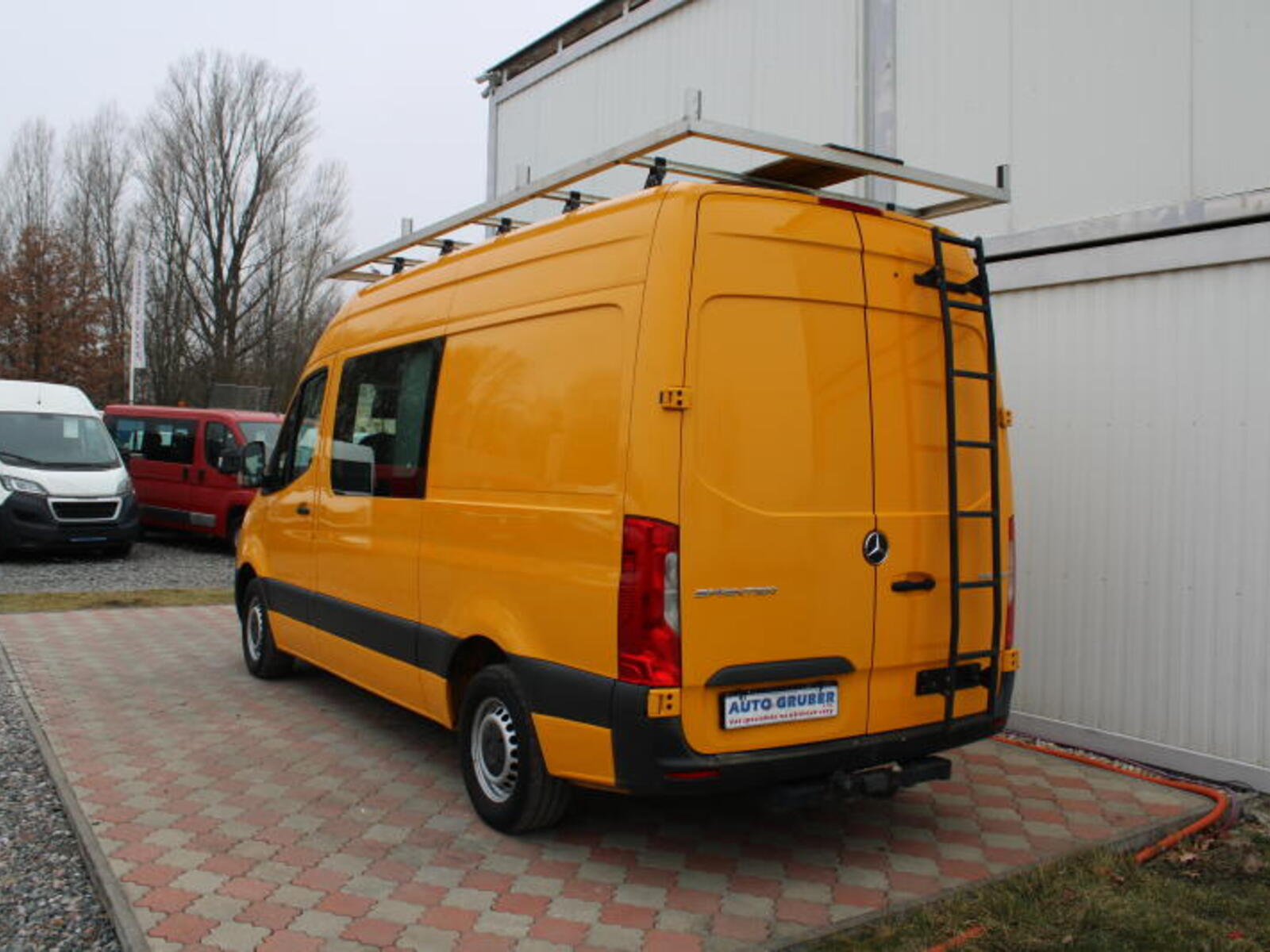 Mercedes-Benz Sprinter 5