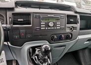 Ford Transit 9