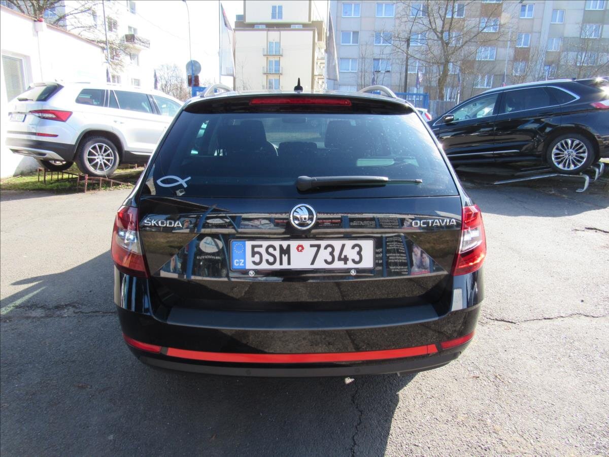 Škoda Octavia Kombi 2,0 l 110 kw