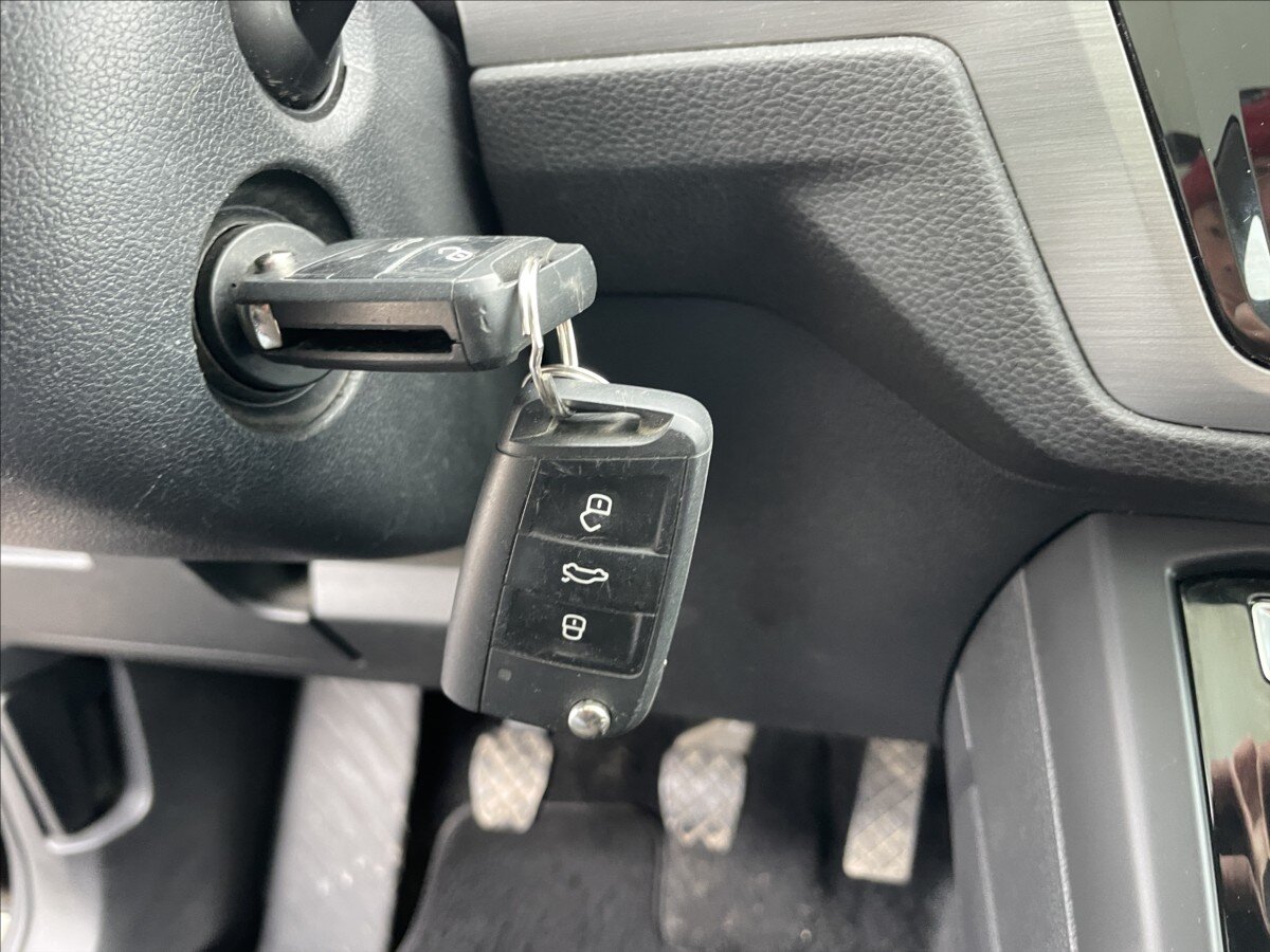 Volkswagen Touran MPV 2,0 l 110 kw