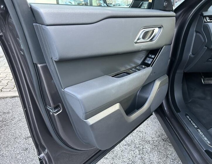 Land Rover Range Rover Velar SUV 3,0 l 221 kw
