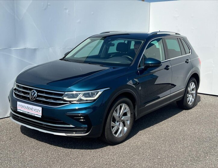 Volkswagen Tiguan 1
