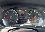 Volkswagen Passat 10