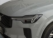 Volvo XC90 SUV / Terénní 2,0 l 184 kw