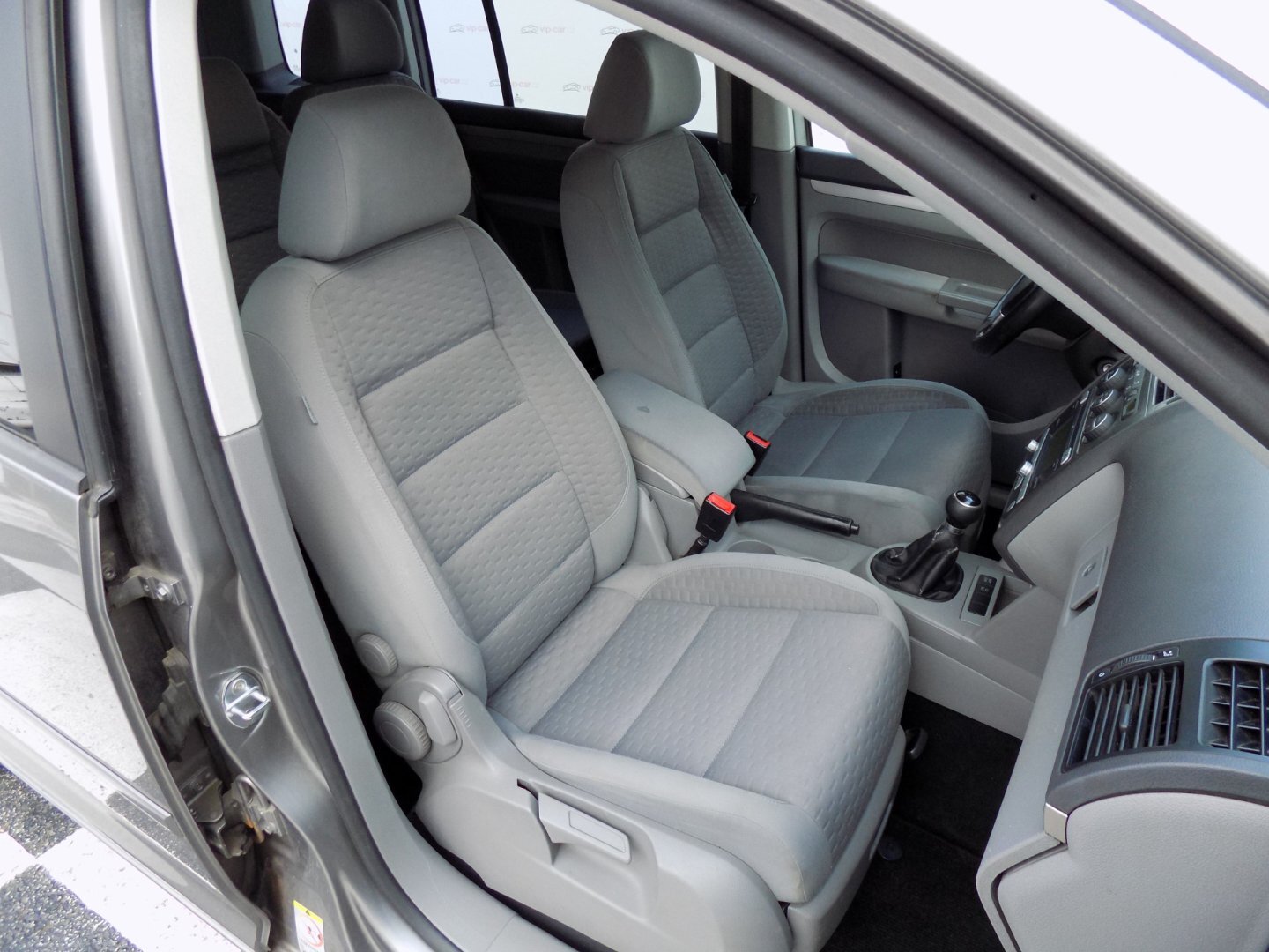 Volkswagen Touran Ostatní 2,0 l 103 kw