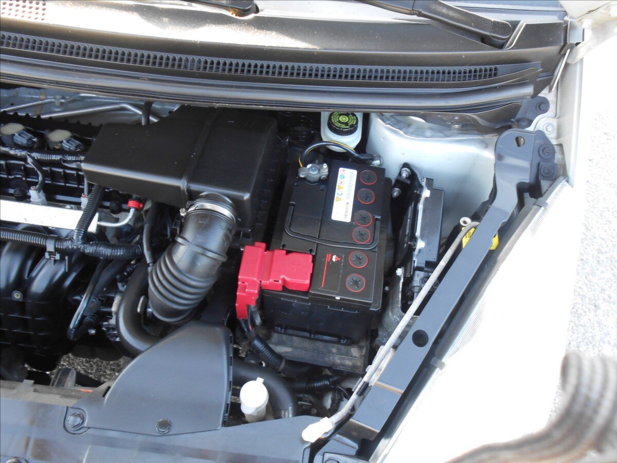 Mitsubishi Colt Hatchback 1,3 l 70 kw