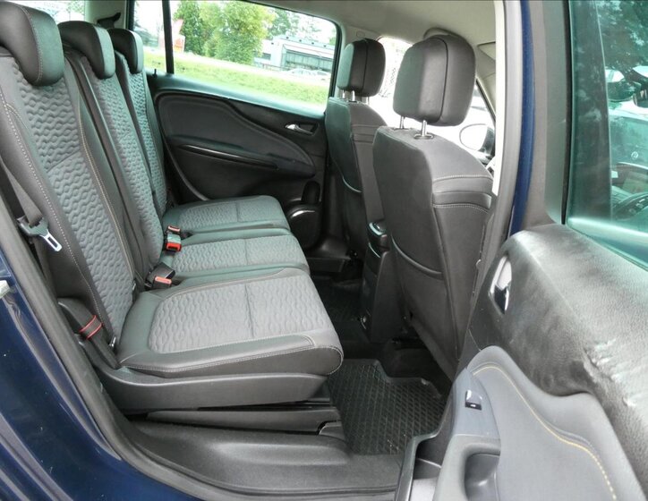 Opel Zafira MPV 2,0 l 121 kw