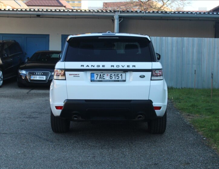 Land Rover Range Rover Sport SUV 4,4 l 250 kw