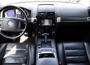 Volkswagen Touareg SUV / Terénní 3,0 l 165 kw