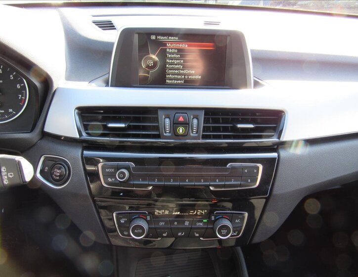 BMW X1 SUV / Terénní 1,5 l 100 kw