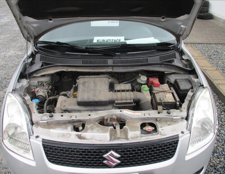 Suzuki Swift Hatchback 1,3 l 67 kw