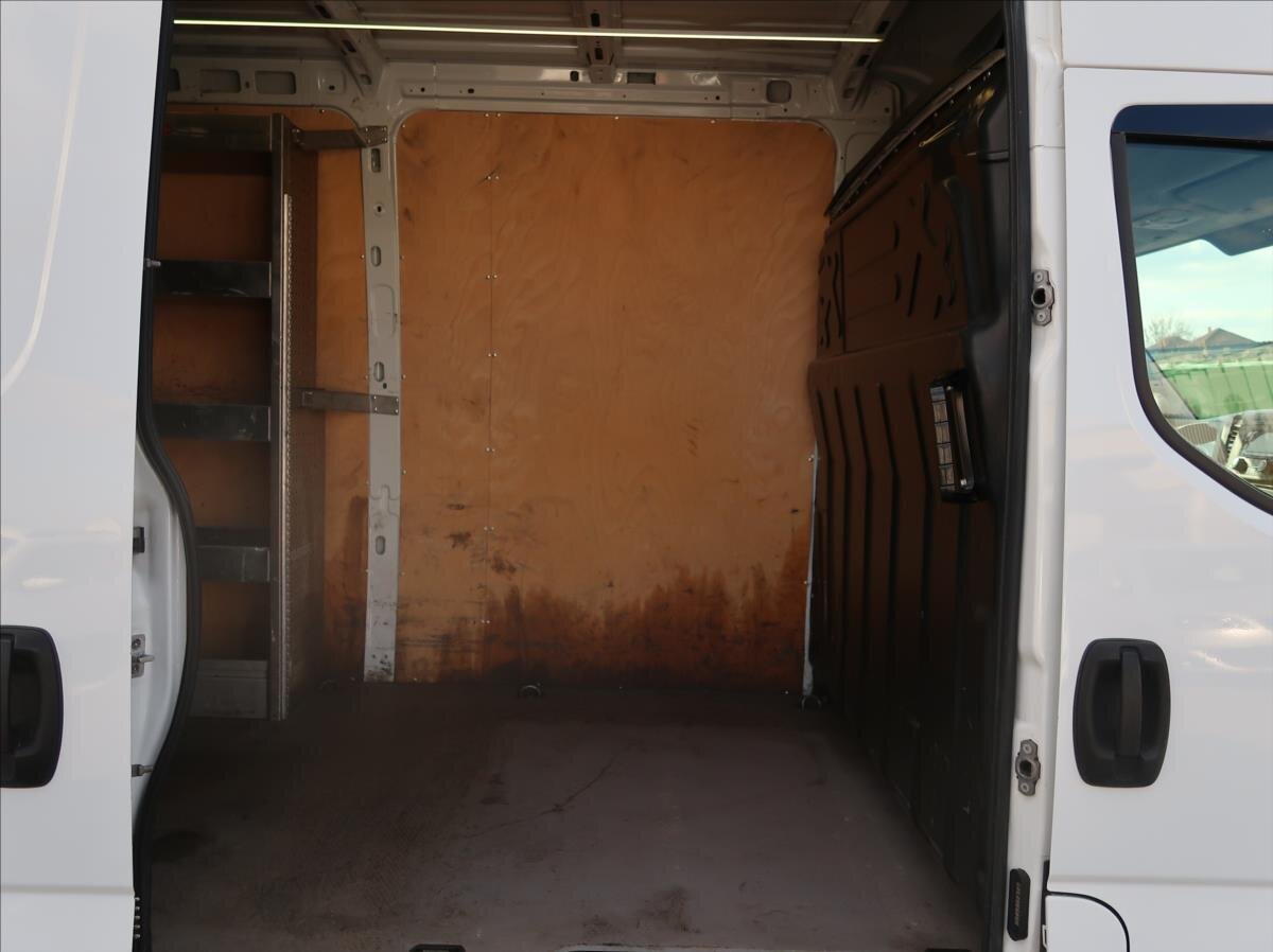 Iveco Daily Ostatní 3,0 l 132 kw