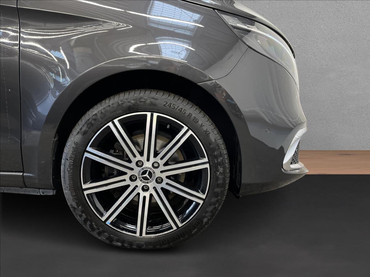 Mercedes-Benz Třídy V MPV 2,0 l 174 kw