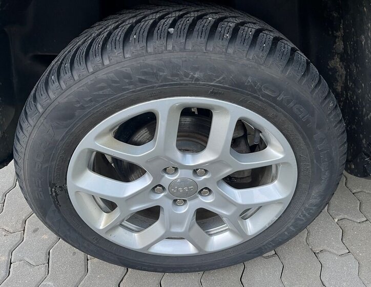 Jeep Renegade SUV 1,4 l 125 kw