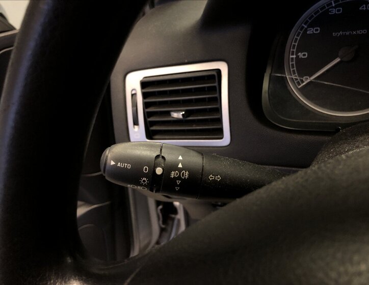 Peugeot 307 Hatchback 1,6 l 80 kw