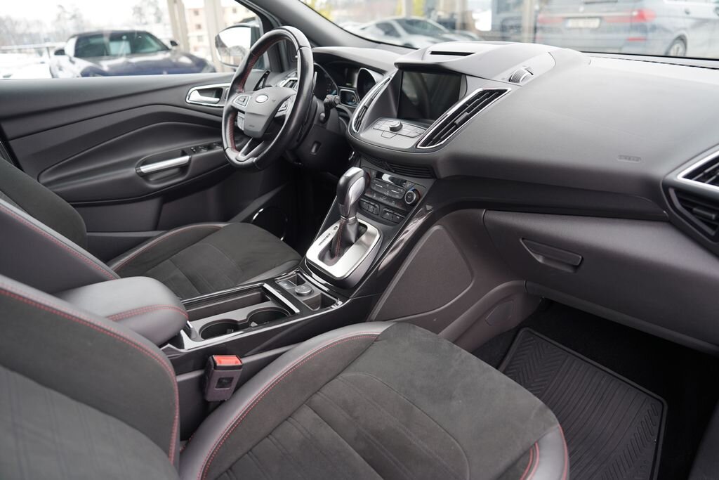 Ford Kuga SUV 2,0 l 132 kw