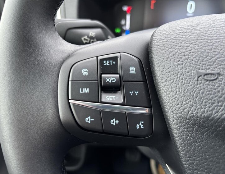 Ford Transit Sklápěč 2,0 l 121 kw