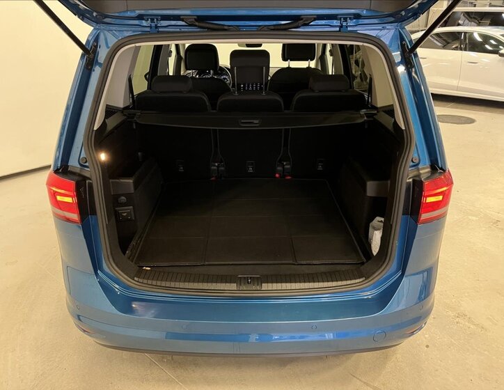 Volkswagen Touran MPV 1,5 l 110 kw