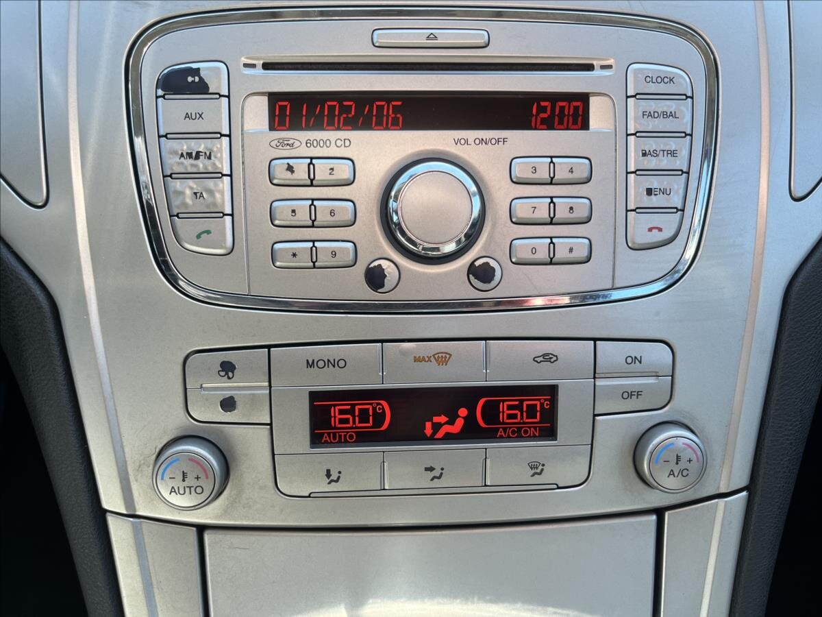 Ford Mondeo Kombi 2,0 l 103 kw