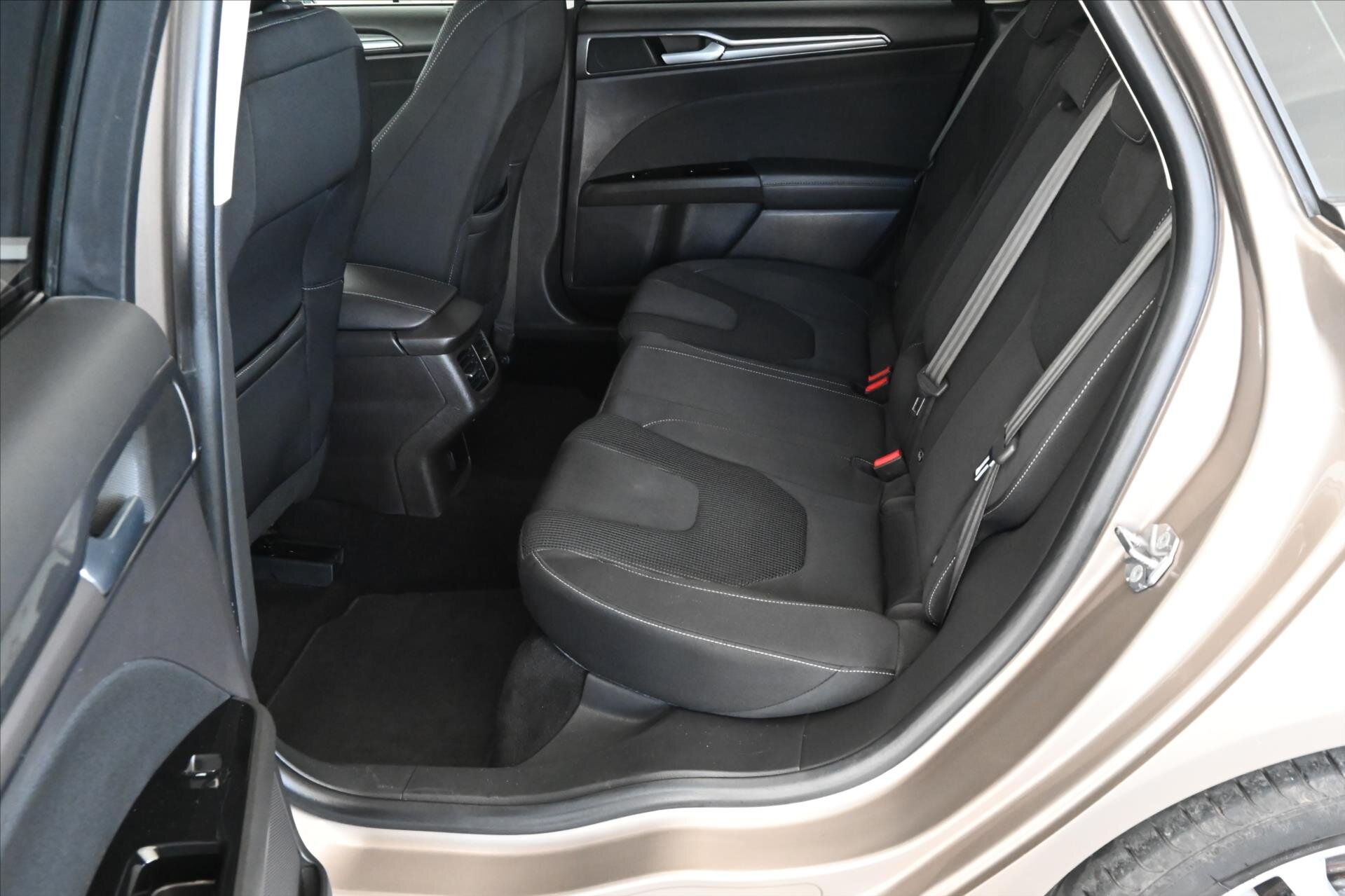 Ford Mondeo Kombi 2,0 l 110 kw