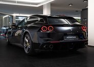 Ferrari GTC4 Lusso Kupé 6,3 l 507 kw