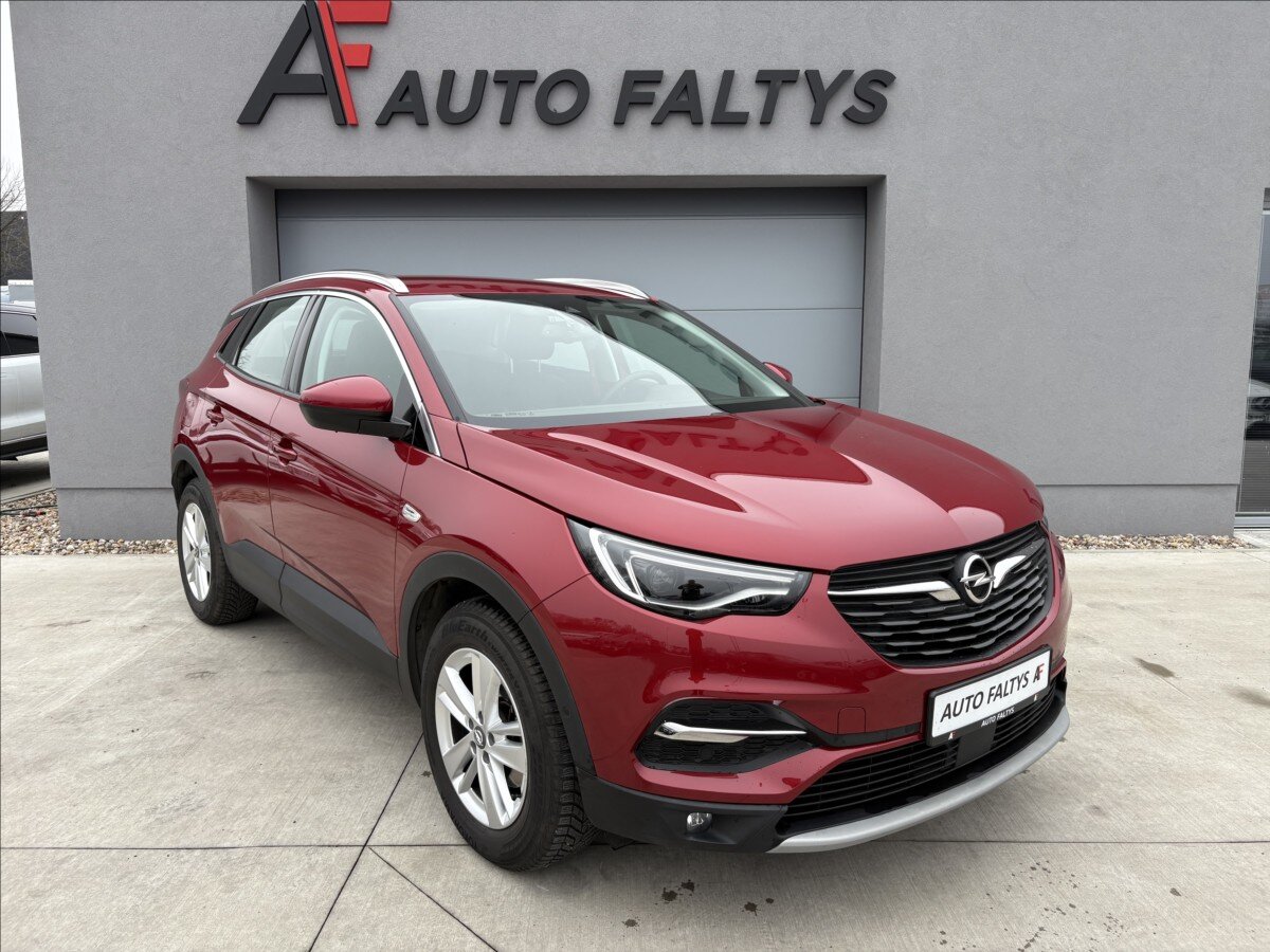 Opel Grandland X Sedan / Limuzína 1,2 l 96 kw