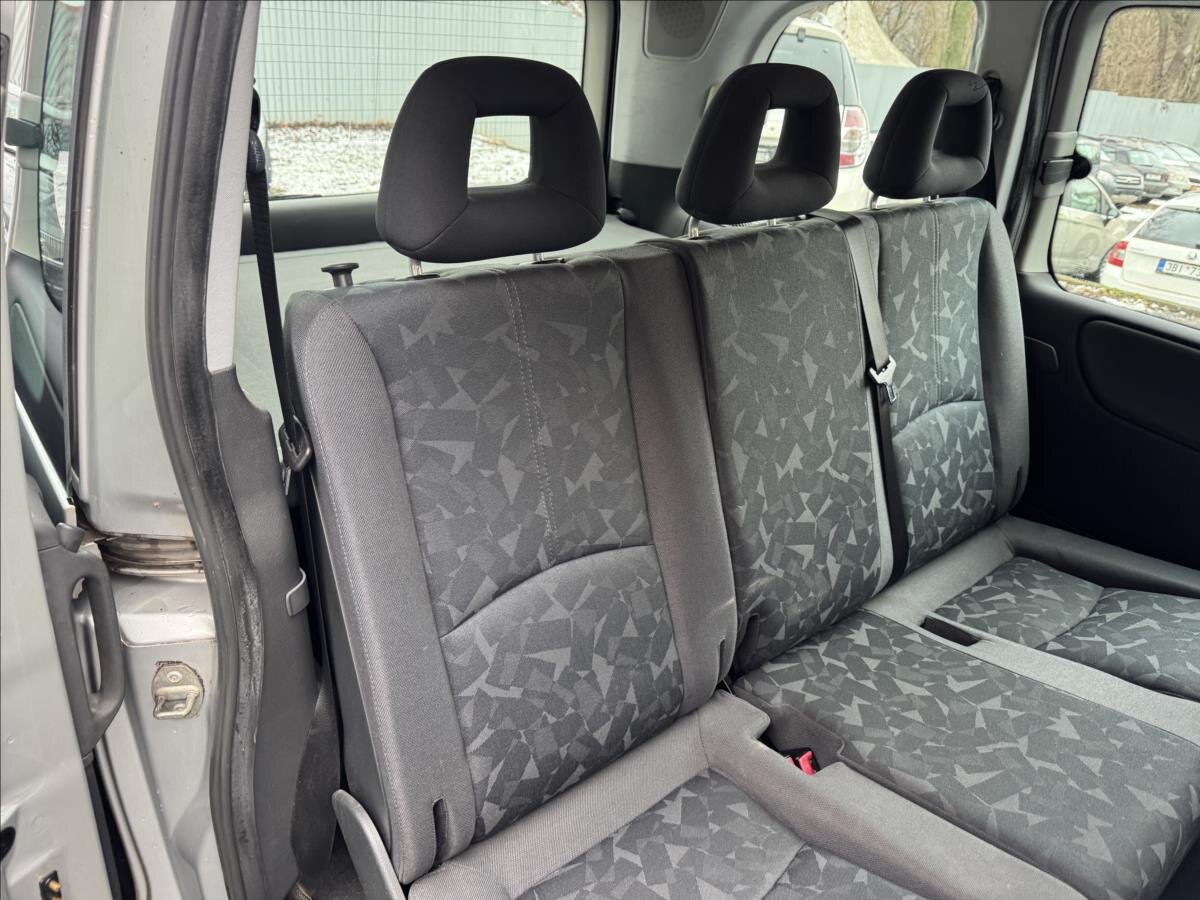 Mercedes-Benz Vaneo Kombi 1,6 l 75 kw