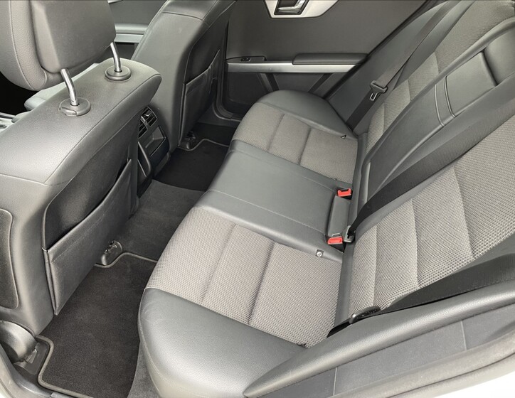 Mercedes-Benz GLK 18