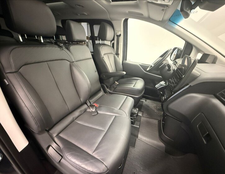 Hyundai Staria MPV 2,2 l 130 kw