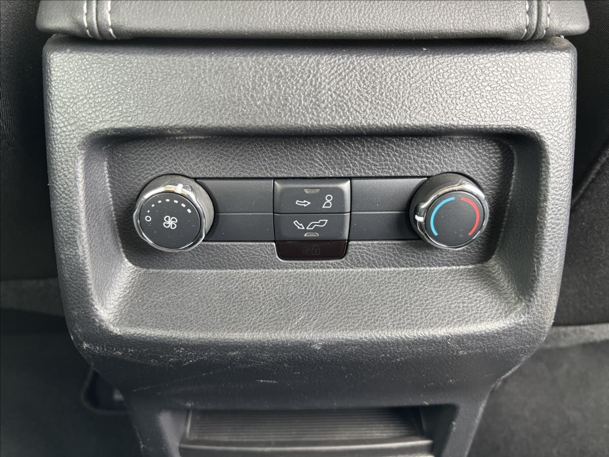 Ford Galaxy SUV / Terénní 2,0 l 110 kw